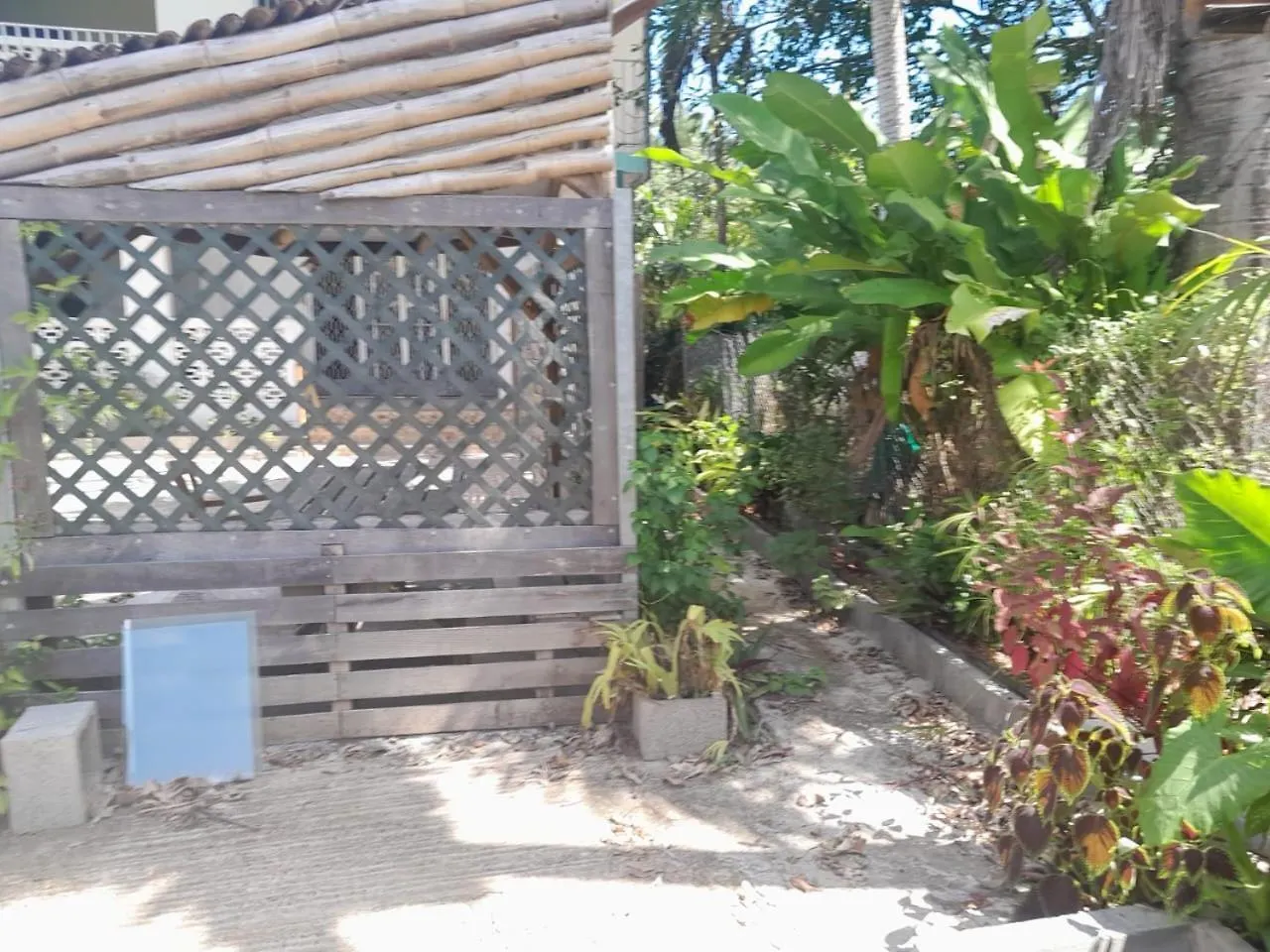 Escapade Creole Maison Rustique Avec Acces A La Plage A La Baie Du Moule Le Moule 0*,  Guadeloupe